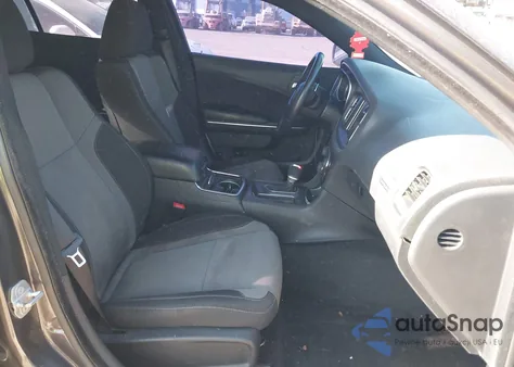 2015 Dodge Charger Sxt z USA, uszkodzony, nr VIN 2C3CDXHGXFH907049